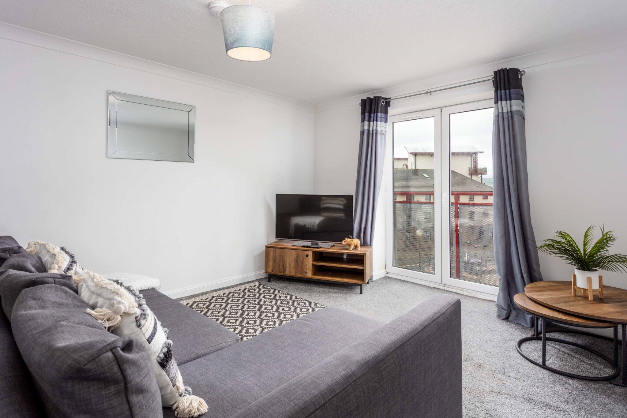 Sunset View Apartment Serviced Apartments - Ayr | Urban Stay