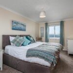 Book Serviced Accommodation Ayr near Gatwick Prestwick Airport, Ayr Beach, Prestwick Golf Club, Ayr Racecourse! Long Stay Discounts Available | Urban Stay