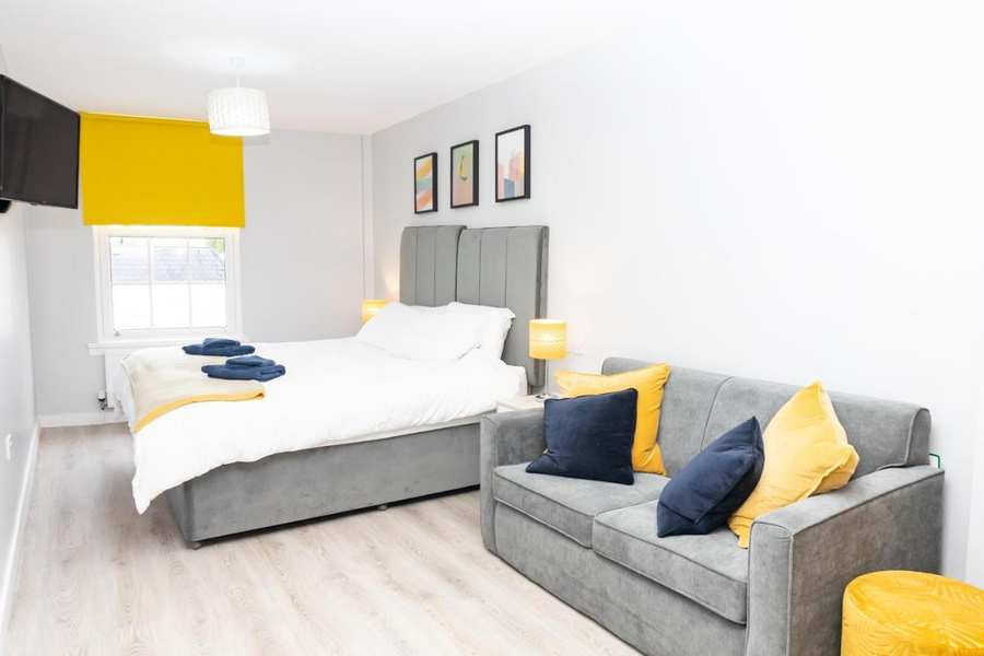 Strozzi Palace Boutique Suites Serviced Apartments - Cheltenham | Urban Stay