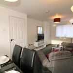 Experience comfort in our 2-bedroom Accommodation Near Glasgow Airport . Newly renovated with modern furnishings, it boasts spacious rooms and easy access to shops, bars, and the ON-X Linwood sport center Book Now.
