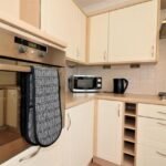 Experience modern, conveniently located serviced accommodation in East Glasgow. Enjoy complimentary parking and easy access to nearby attractions like Glasgow Fort. Book now for a comfortable stay!