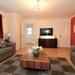 Experience modern, conveniently located serviced accommodation in East Glasgow. Enjoy complimentary parking and easy access to nearby attractions like Glasgow Fort. Book now for a comfortable stay!