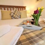 Book Modern Scotstounhill Accommodation near Glasgow City centre. Our Serviced Apartments are Fully Furnished with All Bills Incl and Cheaper Than Hotels! | Urban Stay