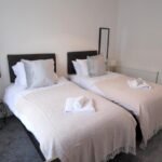 Book Cheap Serviced Accommodation in Paisley. Our Furnished West Glasgow Apartments are Near Glasgow Airport and Transport Links. Enquire now Urban Stay