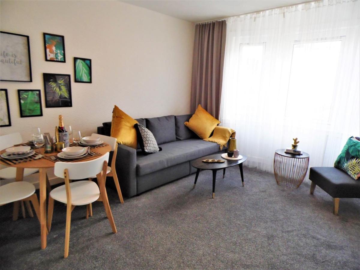 College Apartments Serviced Apartments - Glasgow | Urban Stay
