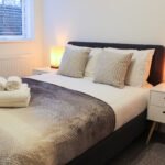 Enjoy centrally located serviced apartments in West Finchley Apartments with nearby green spaces. High-end interiors, Book Now. 0 208 691 3920
