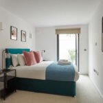 Hammersmith Short-Lets Accommodations showcases expert interior design with contemporary, comfortable furnishings. ideal for relaxation. Book Now +44 (0) 208 691 3920