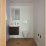 Hammersmith Short-Lets Accommodations showcases expert interior design with contemporary, comfortable furnishings. ideal for relaxation. Book Now +44 (0) 208 691 3920