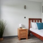 Short Let Apartments Wembley Jenga Court  has Lounge with a sofa and Smart TV for relaxation, and enjoy fully-equipped kitchens. Contact us. (0)208691 3920.