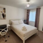 Stay at Pembroke Road Apartments in Ruislip for comfort and convenience. Enjoy spacious living, easy transport links, and local attractions! | Urban Stay