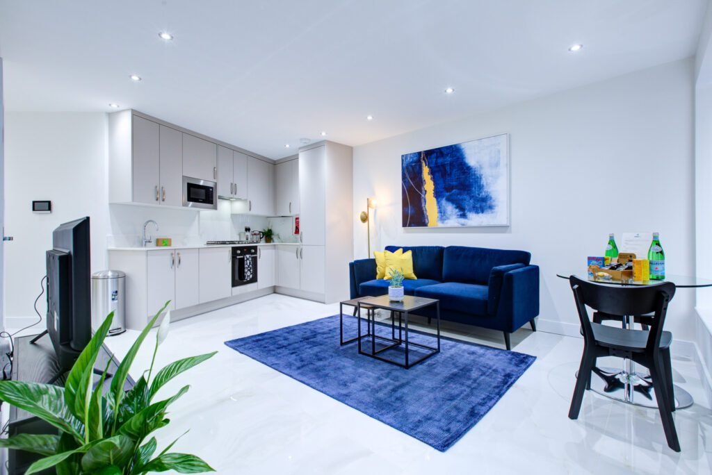 Warwick Place Apartments