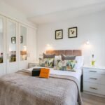 Experience luxury Chelsea apartments at Nell Gwynn House in Kensington. Perfect for business and leisure stays. Book Now ! | Urban Stay