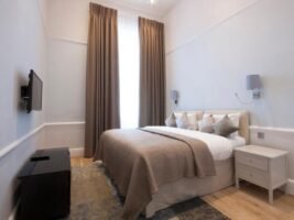 Discover Affordable Serviced Apartments at Hertford Street in Mayfair. Perfect location near Hyde Park and Buckingham Palace. Book Today!