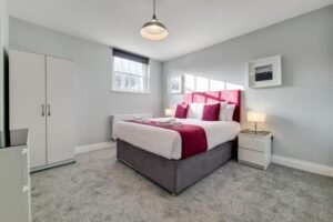 Looking for self-catering accommodation in Central London? Our Short Let Apartments Soho place you near sights, shopping, West End, nightlife