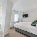 Experience luxury Chelsea apartments at Nell Gwynn House in Kensington. Perfect for business and leisure stays. Book Now ! | Urban Stay