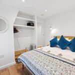 Experience luxury Chelsea apartments at Nell Gwynn House in Kensington. Perfect for business and leisure stays. Book Now ! | Urban Stay