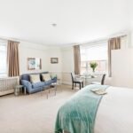 Experience luxury Chelsea apartments at Nell Gwynn House in Kensington. Perfect for business and leisure stays. Book Now ! | Urban Stay