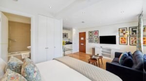 Experience luxury Chelsea apartments at Nell Gwynn House in Kensington. Perfect for business and leisure stays. Book Now ! | Urban Stay