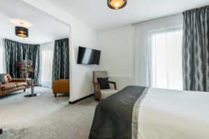 Discover Ainscow Serviced Apartments for premium extended stay accommodation. Ideal for business and leisure with modern amenities. | Urban Stay