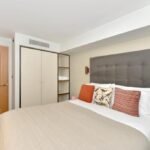 Discover Wigmore Suites, luxury apartments in Westminster with stylish suites, top amenities, and a prime location for business and leisure. | Urban Stay