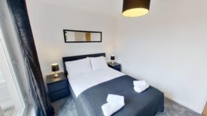 Bothwell Road, Premier Aberdeen Corporate Serviced Apartments with modern comforts, excellent transport links, and nearby attractions. | Urban Stay