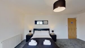 Bothwell Road, Premier Aberdeen Corporate Serviced Apartments with modern comforts, excellent transport links, and nearby attractions. | Urban Stay