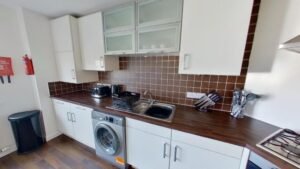 Bothwell Road, Premier Aberdeen Corporate Serviced Apartments with modern comforts, excellent transport links, and nearby attractions. | Urban Stay