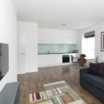 Discover luxury furnished rentals at Malt House in Edinburgh. Ideal for business and leisure, near key attractions and transport links. | Urban Stay