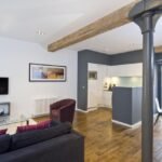 Discover luxury furnished rentals at Malt House in Edinburgh. Ideal for business and leisure, near key attractions and transport links. | Urban Stay