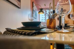 Welcome to Enterprise House Apartment for convenient corporate stays. Enjoy modern amenities and nearby attractions. Book with us ! | Urban Stay