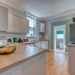 "Discover Seabird House Apartments in Portsmouth, offering premier corporate housing solutions and convenient access to local attractions." | Urban Stay