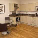 Discover luxury and convenience at our Apartments, ideal premium serviced residence in Reading. Perfect for business and leisure travellers. | Urban Stay