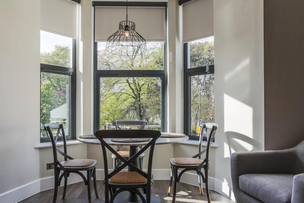 Cardiff Serviced Accommodations Urban Stay