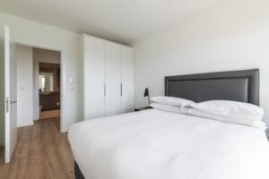 Stay at The Cornerstone, a spacious serviced apartment in Dublin, perfect for business travellers and tourists. Comfortable, convenient, and well-connected. | Urban Stay