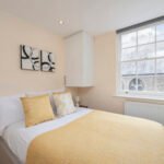 Discover luxury apartments in Fitzrovia at Hanson Street. Enjoy comfort, style, and easy access to London’s top attractions! | Urban Stay