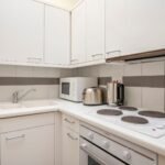 Book Fitzrovia serviced accommodation at Essel House Apartments. Ideal for business & leisure with great amenities & location. | Urban Stay