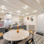 Book modern apartments in Covent Garden at Goodwins Court. Stylish, fully-equipped apartments with easy access to London’s top attractions. | Urban Stay