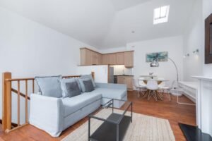 Stay in the heart of Fitzrovia at our Central London serviced apartments near Regent’s Park and Oxford Street.Ideal for business & relocation