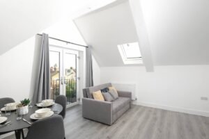 Book Short Stay Apartments Wood Green for a comfortable stay in North London, with easy access to transport and attractions.