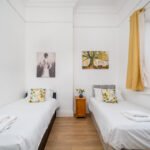 Serviced apartment in Canary Wharf. Sleeps 8. Close to ExceL, O2, and DLR. Perfect for business, relocation, or city breaks.