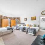 Experience luxury and convenience at Canary Wharf Executive Apartments. Perfect for stays in the heart of Canary Wharf. | Urban Stay