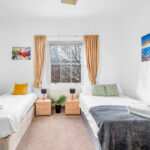 Experience luxury and convenience at Canary Wharf Executive Apartments. Perfect for stays in the heart of Canary Wharf. | Urban Stay