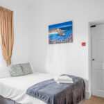 Experience luxury and convenience at Canary Wharf Executive Apartments. Perfect for stays in the heart of Canary Wharf. | Urban Stay
