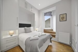 Euston Square Serviced Apartments North London | Urban Stay