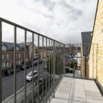 Serviced apartments in Enfield with Wi-Fi, kitchen, parking, and fast train links to London. Book your stay now.