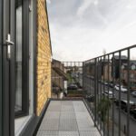 Serviced apartments in Enfield with Wi-Fi, kitchen, parking, and fast train links to London. Book your stay now.