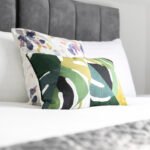 Serviced apartments in Enfield with Wi-Fi, kitchen, parking, and fast train links to London. Book your stay now.