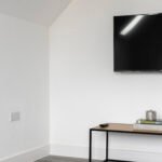 Serviced apartments in Enfield with Wi-Fi, kitchen, parking, and fast train links to London. Book your stay now.