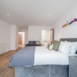 Main Sail House: A stunning waterfront house in Greenwich, offering luxury apartments, modern amenities & easy access to top attractions. | Urban Stay