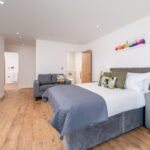 Stay at Serviced Apartments Greenwich Enjoy Thames views, modern amenities, and easy access to Canary Wharf. Book Now